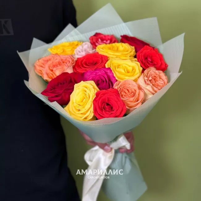 Микс из роз &laquo;Поцелуй&raquo; 1