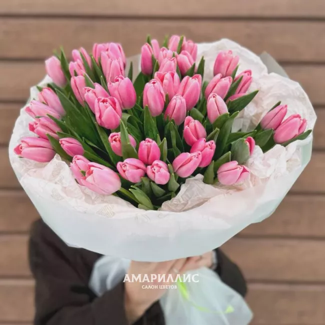 Тюльпаны нежные 45 шт